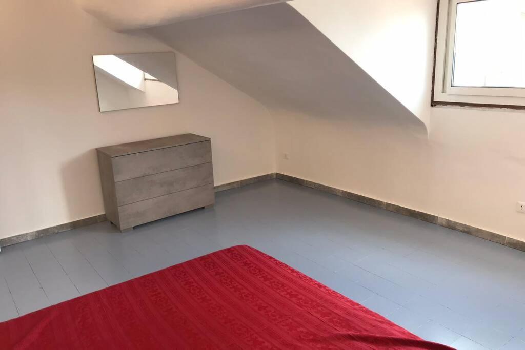 Appartamento Sul Mare Alla Foce Imperia Exterior photo